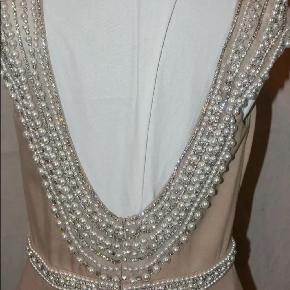 Sherri Hill pearl embellished gown 10